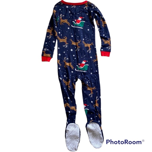 Toddler Reindeer Pajamas sz. 5T - Picture 3 of 5